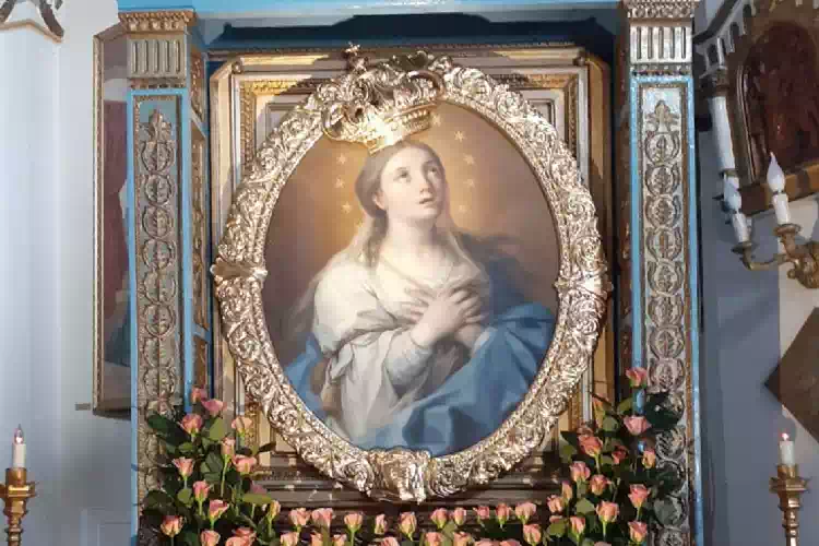 La Madonna del Paradiso muove gli occhi, il miracolo che si ripete in luoghi diversi
