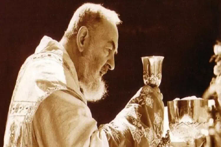 La profezia di Padre Pio a Padre Ungaro, il frate che ha incontrato 3 Santi