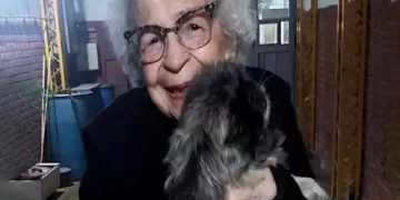 Anziana di 97 anni ritrova il suo cane scomparso