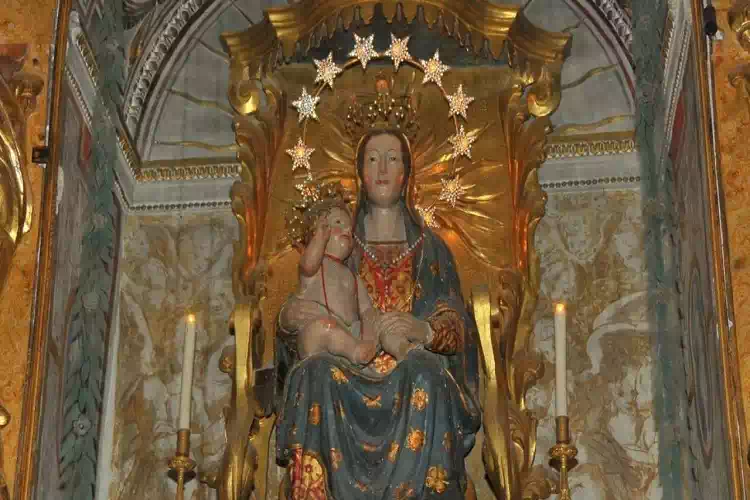 Madonna dell'Ambro dona la guarigione ad un pastorella senza voce