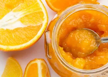 Marmellata di arance e mele pronta in 10 minuti