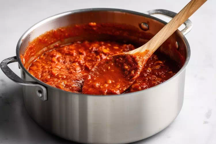 Ragù alla bolognese delizioso e cremoso