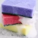 Perché le spugne da cucina sono di diversi colori