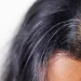 Addio capelli bianchi con questa tinta naturale