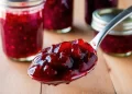 Marmellata di ciliegie con soli 3 ingredienti