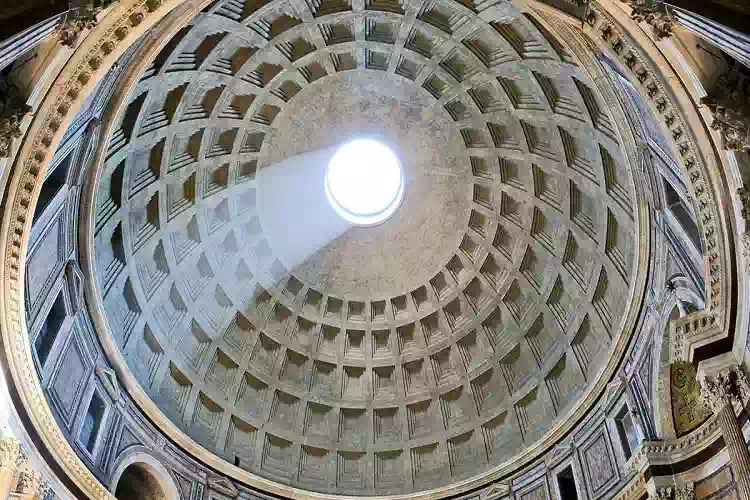 Il miracolo della Luce durante il solstizio d’estate