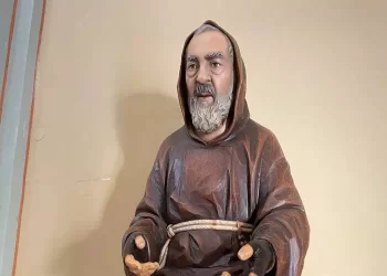 La mano di Padre Pio