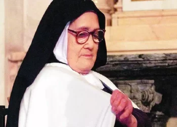 Suor Lucia di Fatima e la visione della Santissima Trinità