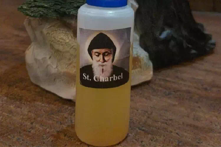 Il miracolo dell’olio di San Charbel
