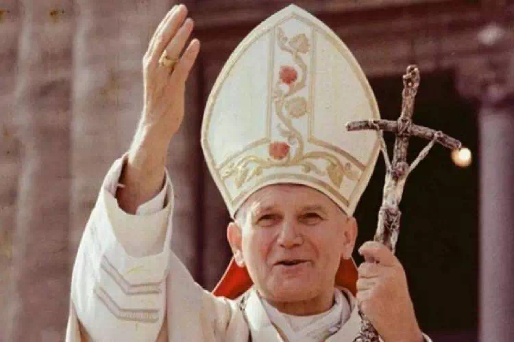 Giovanni Paolo II, le parole e la fede su San Michele e gli Angeli