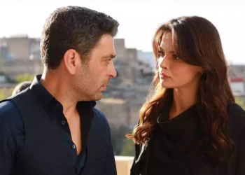 Far Away cancellata da Mediaset? Cambio palinsesto per Canale 5, i dettagli sulla possibile nuova collocazione della soap nel daytime autunnale