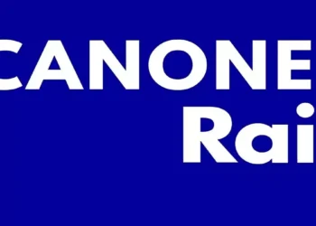 Canone Rai su sfondo blu con scritta bianca in primo piano, immagine rappresentativa del dibattito sul possibile taglio dell'abbonamento televisivo e delle novità previste dalla riforma Rai.