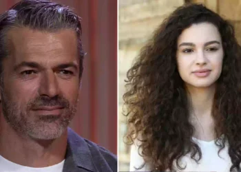 Luca Argentero e una protagonista della serie televisiva affiancati in un collage promozionale utilizzato per gli ascolti TV dell'8 ottobre 2026, con il confronto tra Doc – Nelle tue mani 4 e Tutto per la mia famiglia nella prima serata